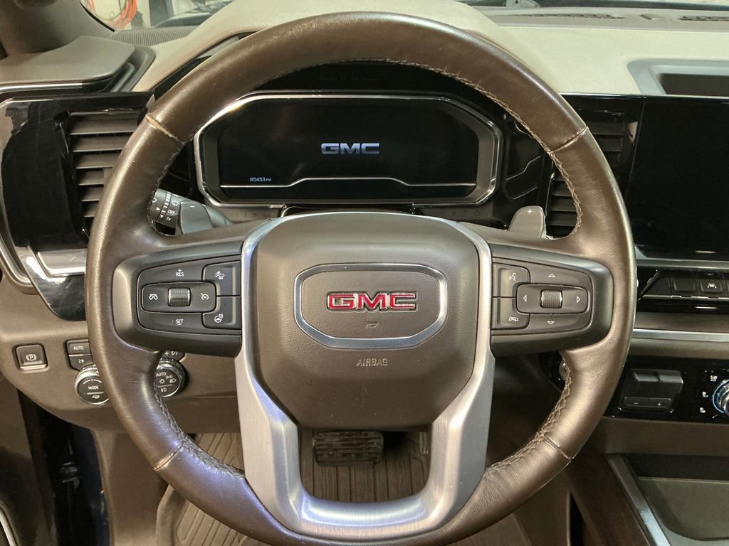 Used 2022 GMC Sierra 1500 SLT w/ SLT Premium Package AWD/4WD image 20