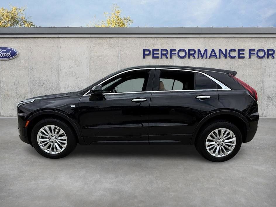 Used 2024 Cadillac XT4 Luxury FWD image 12