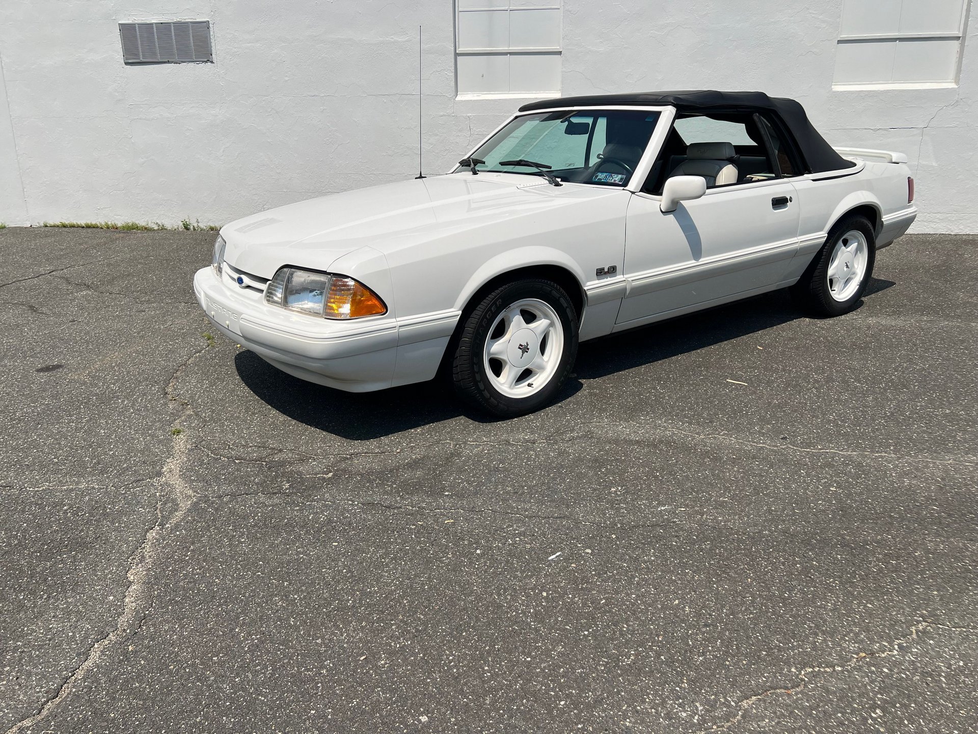 Used 1993 Ford Mustang LX RWD image 10