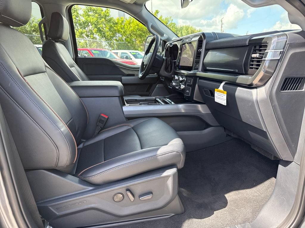 New 2027 Ford F250 Lariat w/ Black Appearance Package AWD/4WD image 23