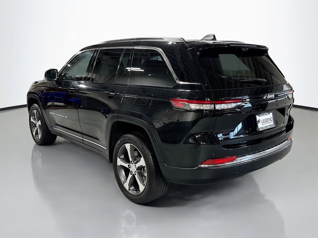 Used 2023 Jeep Grand Cherokee 4WD 4xe w/ Luxury Tech Group II image 9