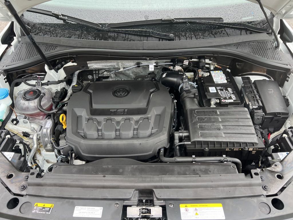 Used 2022 Volkswagen Tiguan SE image 11