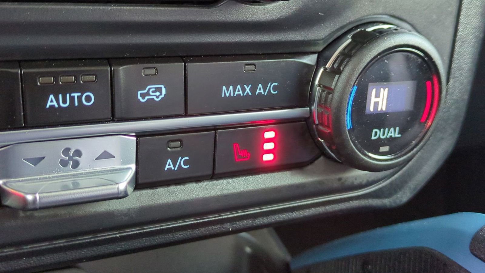 Certified 2024 Ford Bronco Wildtrak image 37