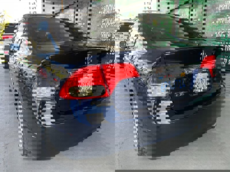 Used 2011 Honda Civic LX image 7