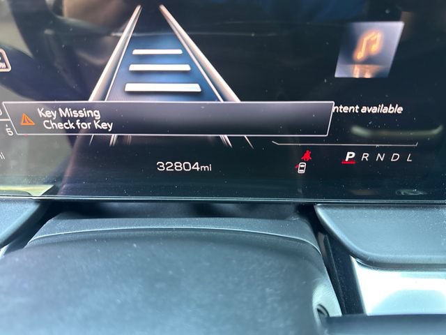 Certified 2025 GMC Terrain Elevation FWD image 16