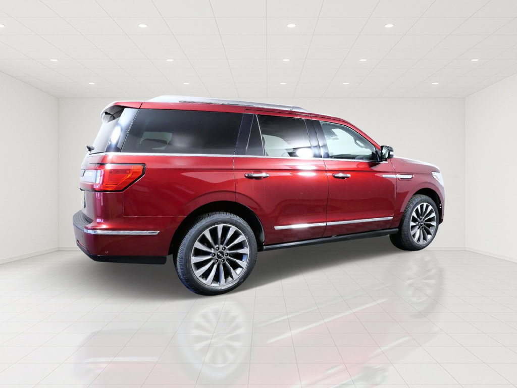 Used 2019 Lincoln Navigator Select w/ Technology Package AWD/4WD image 6
