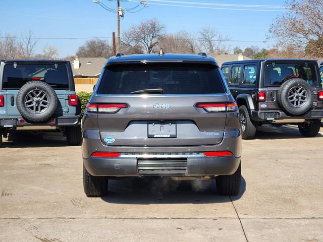 Used 2024 Jeep Grand Cherokee L Laredo image 6