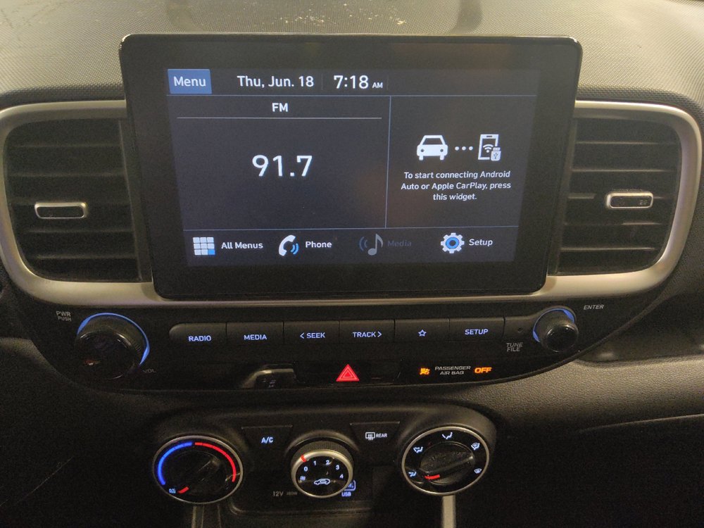 Used 2021 Hyundai Venue SE FWD image 25