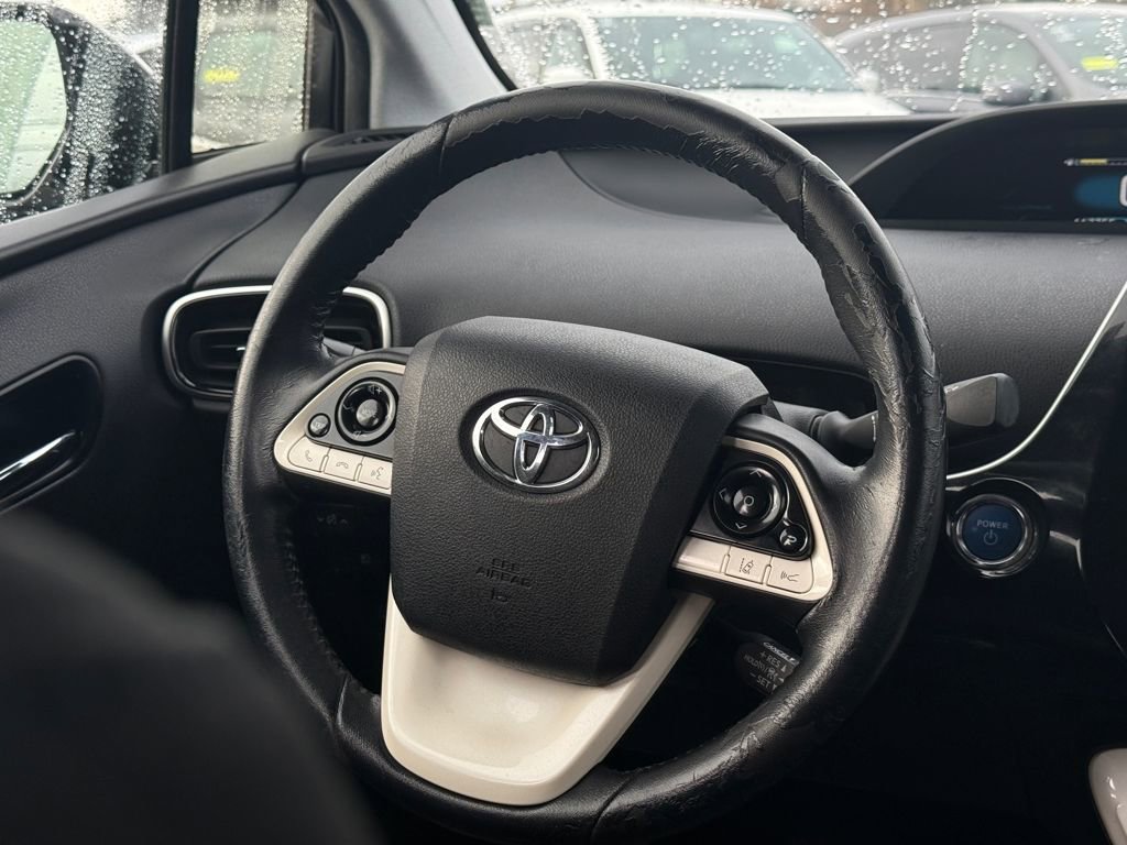 Used 2018 Toyota Prius Prime Plus FWD image 18