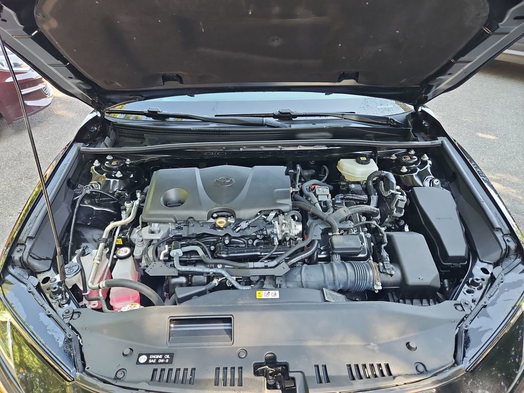 Used 2025 Toyota Camry LE FWD image 33