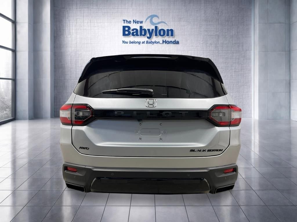 New 2026 Honda Pilot Black Edition image 4