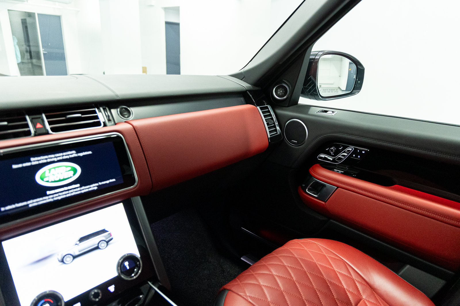 Used 2020 Land Rover Range Rover SV Autobiography Dynamic AWD/4WD image 30