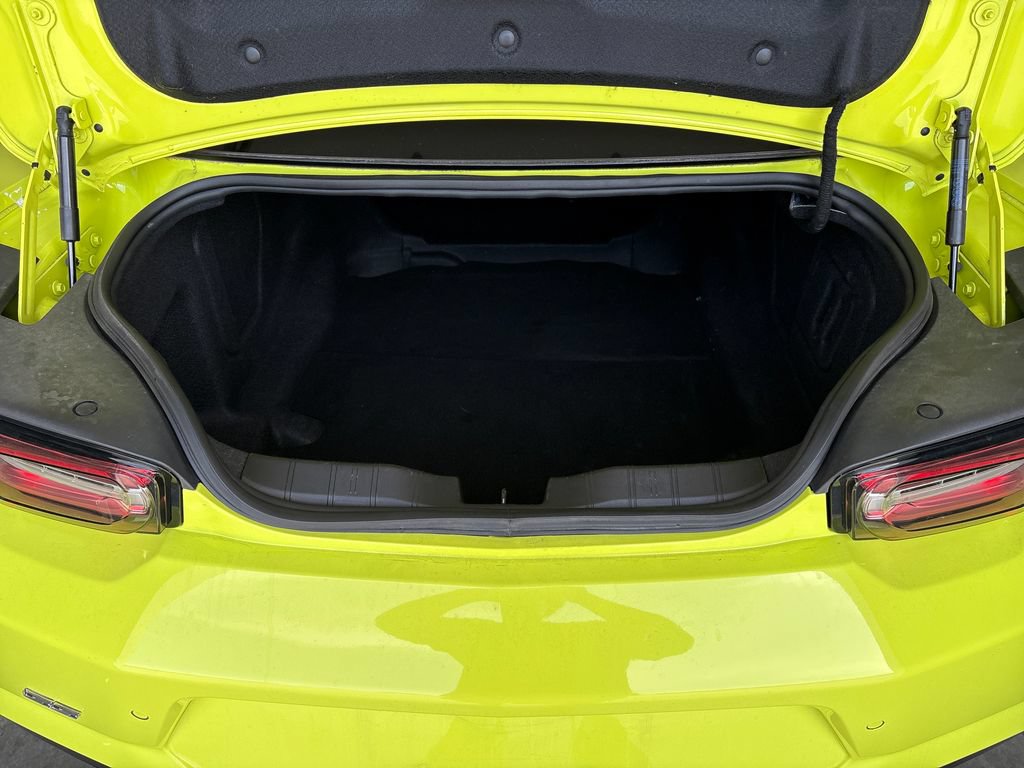 Used 2021 Chevrolet Camaro SS RWD image 36