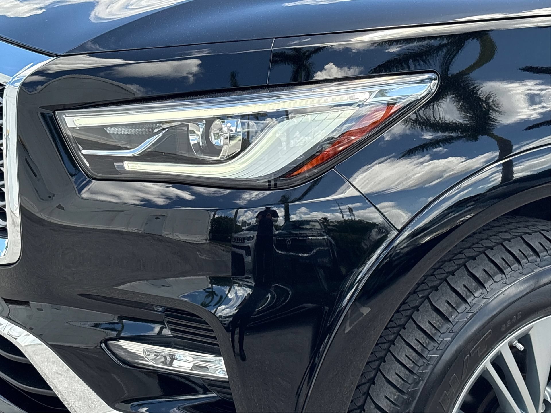 Used 2022 INFINITI QX80 Luxe w/ Cargo Package RWD image 14