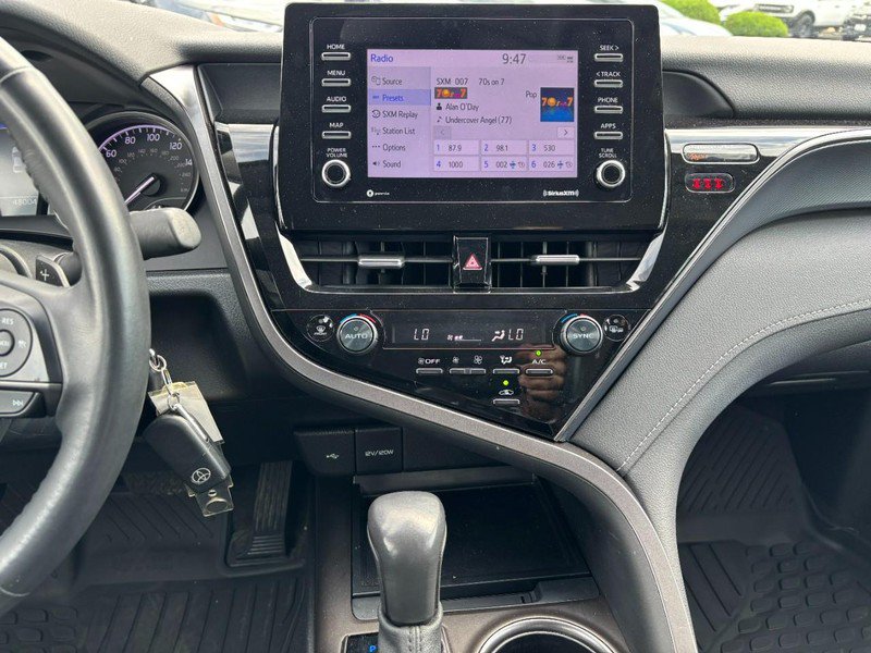 Certified 2024 Toyota Camry SE FWD image 13