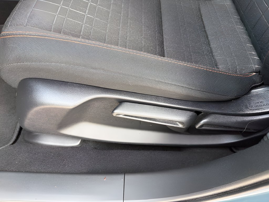Used 2024 Honda HR-V Sport image 16