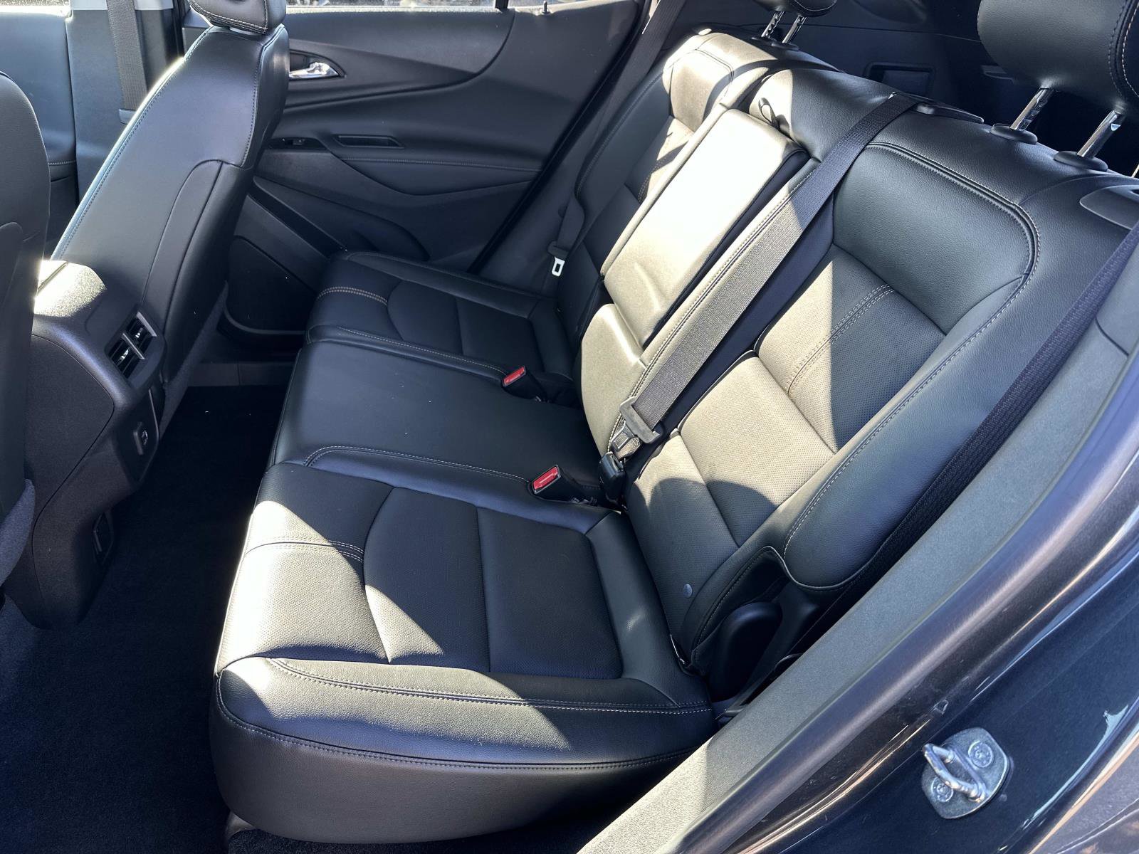 Certified 2022 Chevrolet Equinox Premier w/ LPO, Floor Liner Package image 11