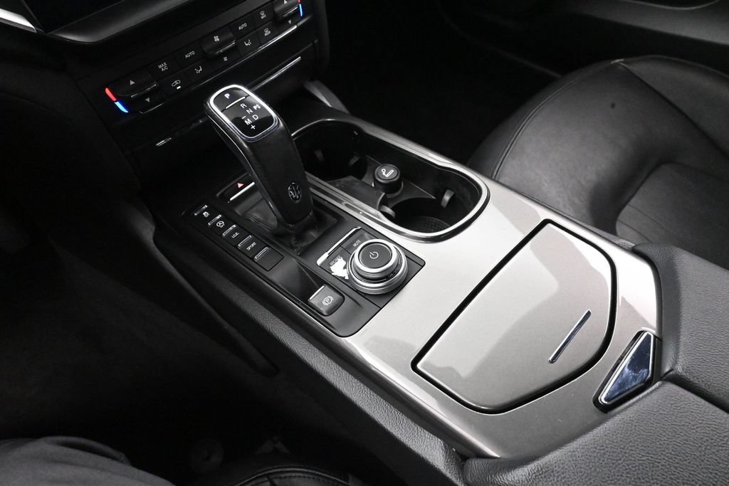 Used 2021 Maserati Ghibli S RWD image 41