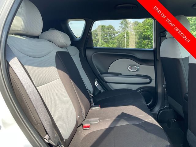 Used 2018 Kia Soul Base image 12