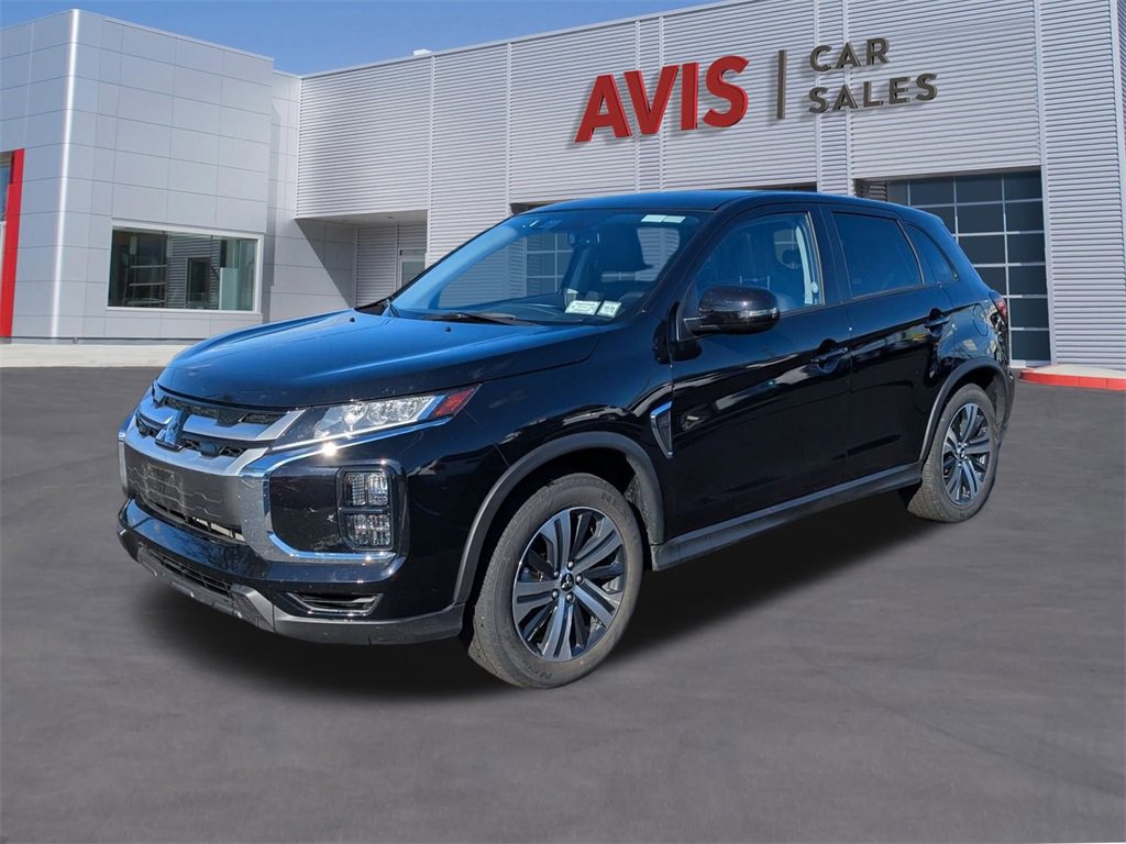 Used 2025 Mitsubishi Outlander Sport SE image 1