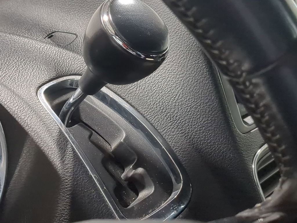 Used 2019 Dodge Grand Caravan SXT FWD image 34