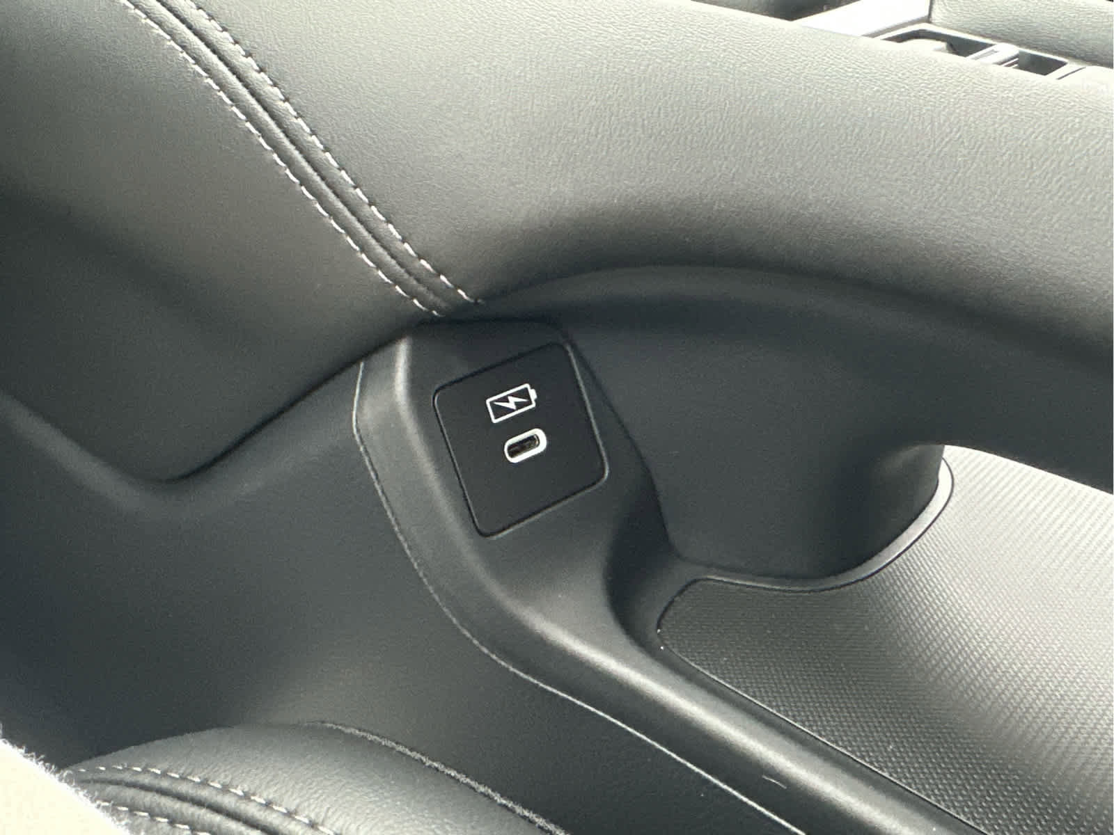 New 2026 Honda HR-V EX-L image 36
