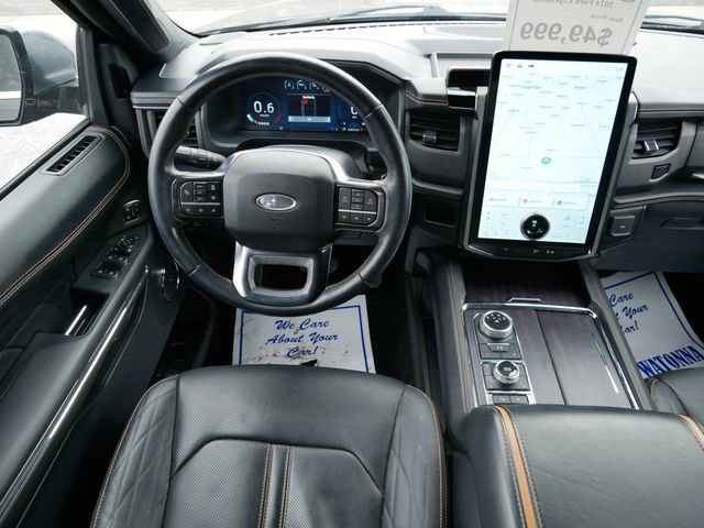 Used 2024 Ford Expedition Platinum AWD/4WD image 9