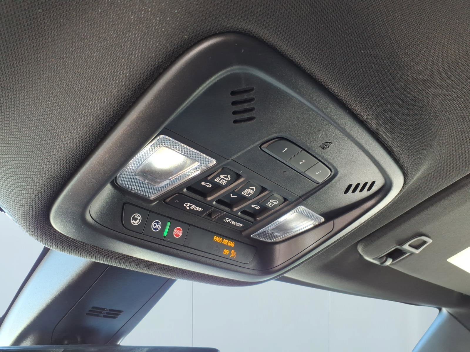 Used 2023 Chevrolet Traverse RS AWD/4WD image 20