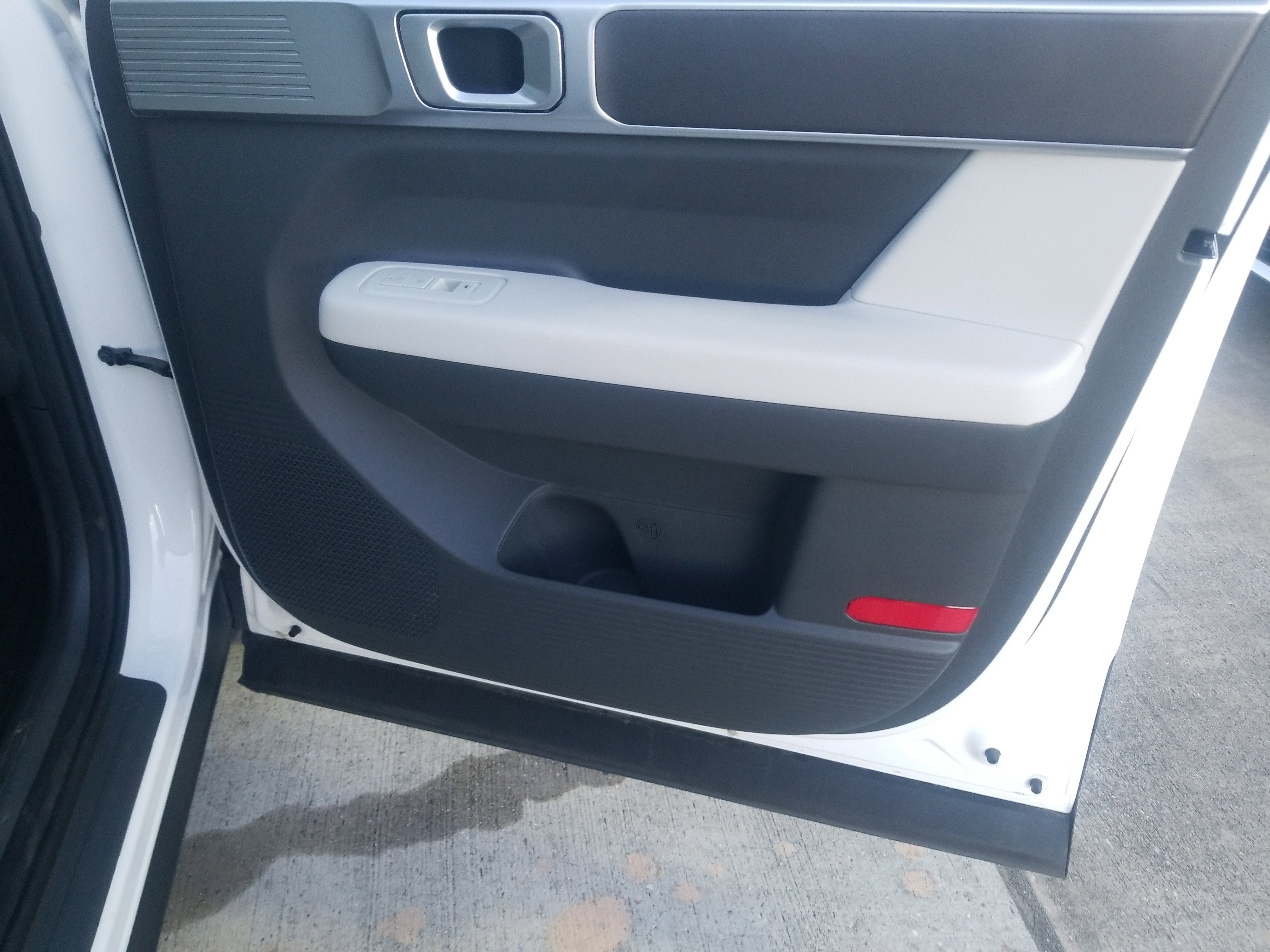 Certified 2025 Hyundai Santa Fe SE image 16