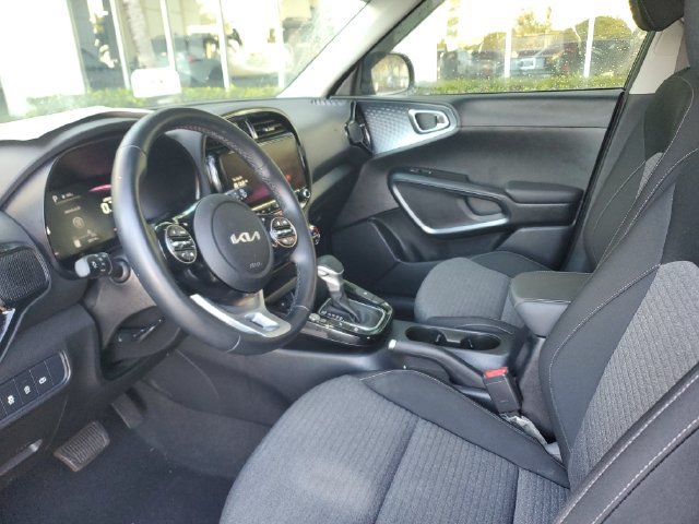 Certified 2023 Kia Soul EX FWD image 18