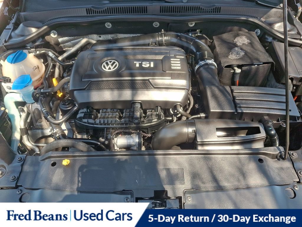 Used 2016 Volkswagen Jetta SEL FWD image 28