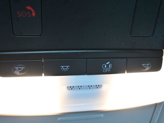 Used 2023 Nissan Rogue SV image 37