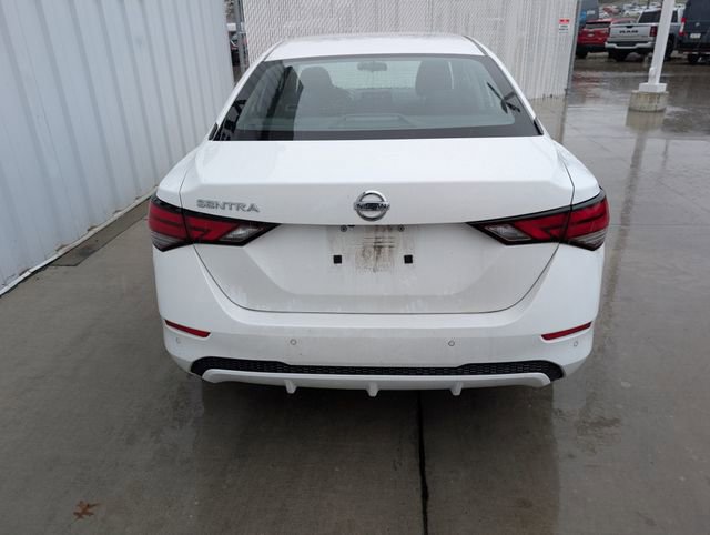 Used 2022 Nissan Sentra S image 16