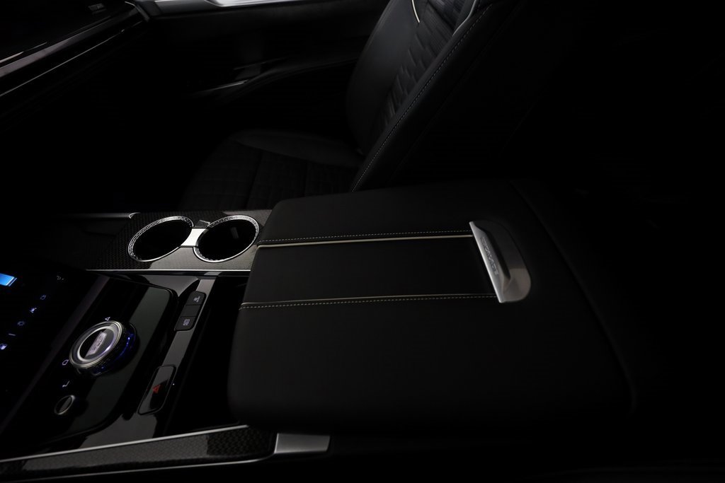 Used 2025 Cadillac Escalade V image 37