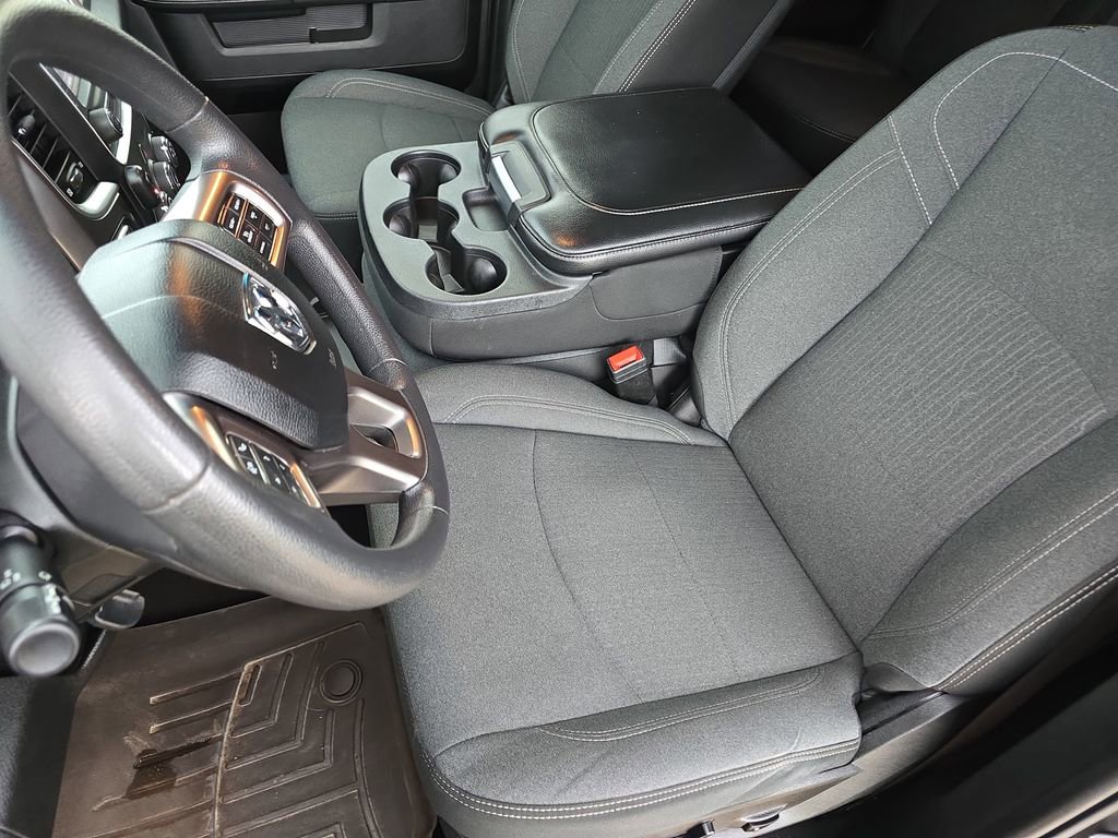 Used 2021 RAM 1500 Classic Warlock w/ Trailer & Traction Group AWD/4WD image 15