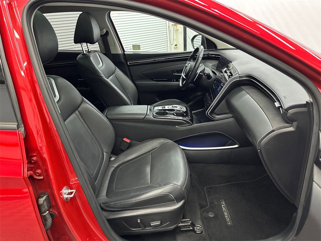 Used 2023 Hyundai Tucson Limited image 15