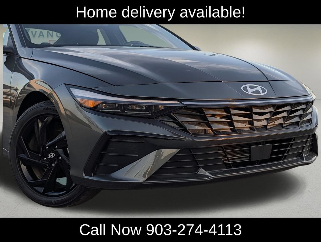 Used 2026 Hyundai Elantra Sport FWD image 11