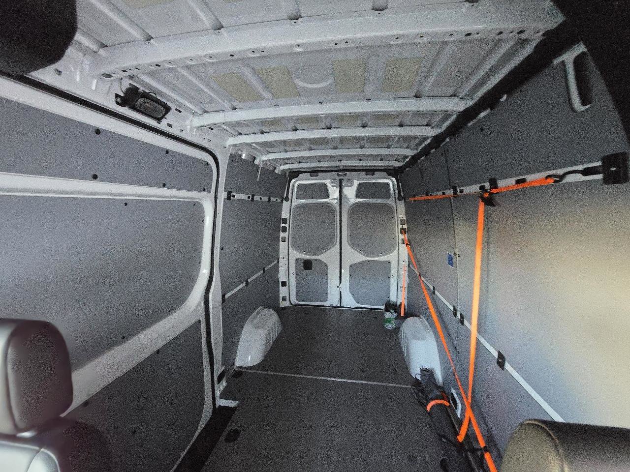 Used 2022 Mercedes-Benz Sprinter 2500 image 8