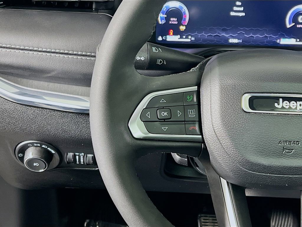 Used 2023 Jeep Compass High Altitude w/ Driver Assist Group I image 10