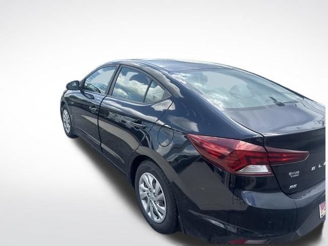 Used 2019 Hyundai Elantra SE w/ Winter Weather Package FWD image 10