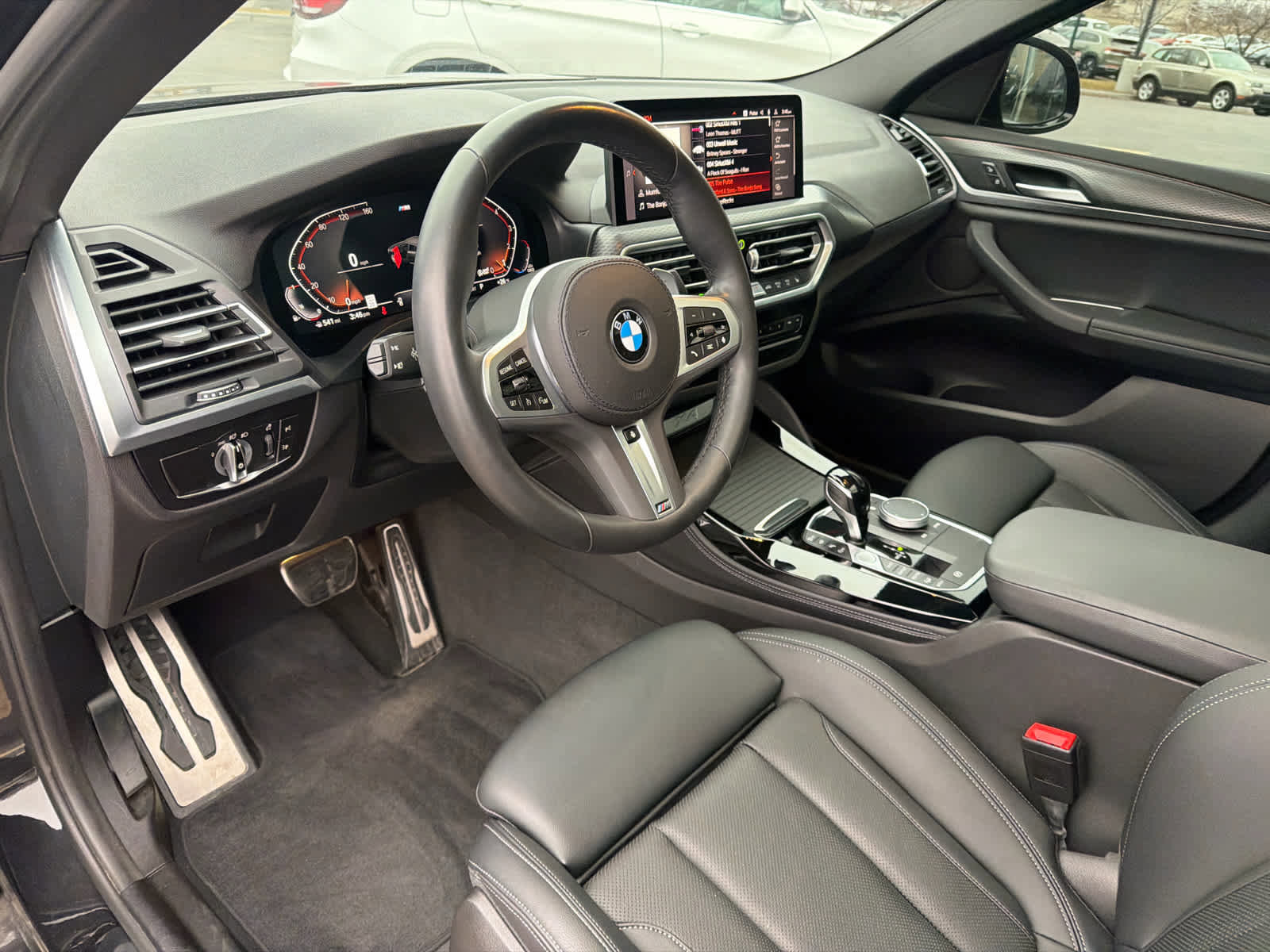 Certified 2023 BMW X4 xDrive30i w/ M Sport Package AWD/4WD image 21