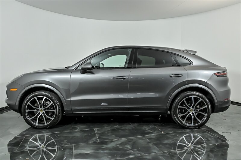 Used 2021 Porsche Cayenne Coupe AWD/4WD image 6