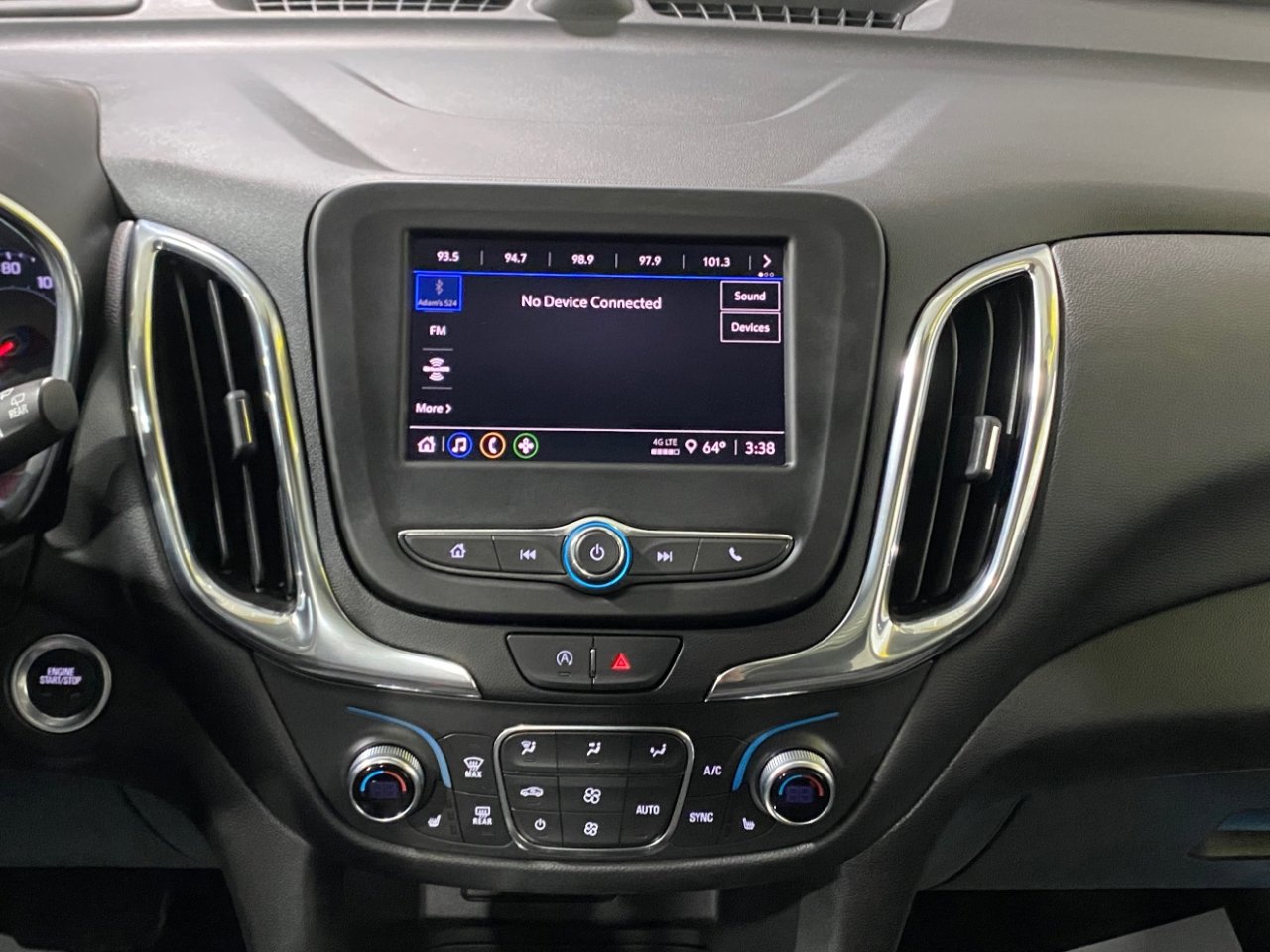 Used 2022 Chevrolet Equinox LT image 13