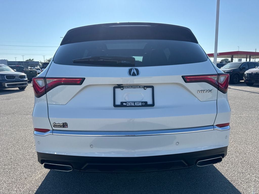 Used 2023 Acura MDX w/ Technology Package FWD image 5