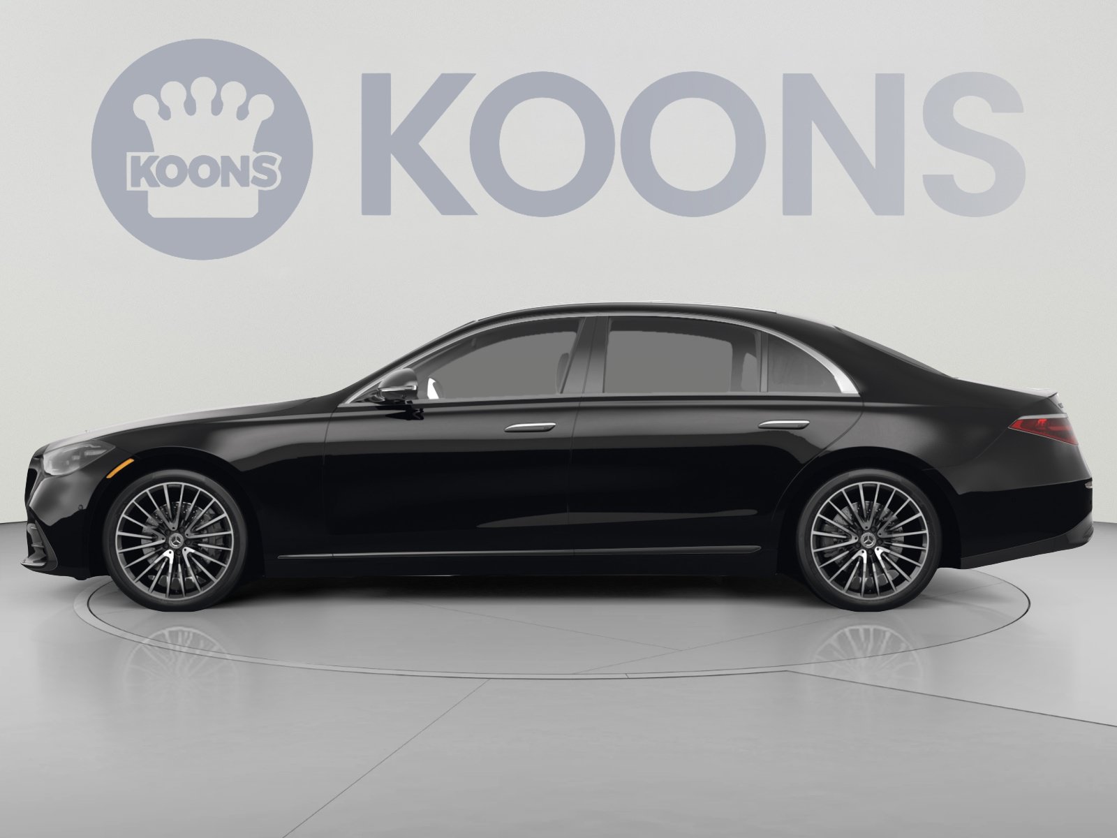 Used 2022 Mercedes-Benz S 500 4MATIC w/ Warmth & Comfort Package image 2