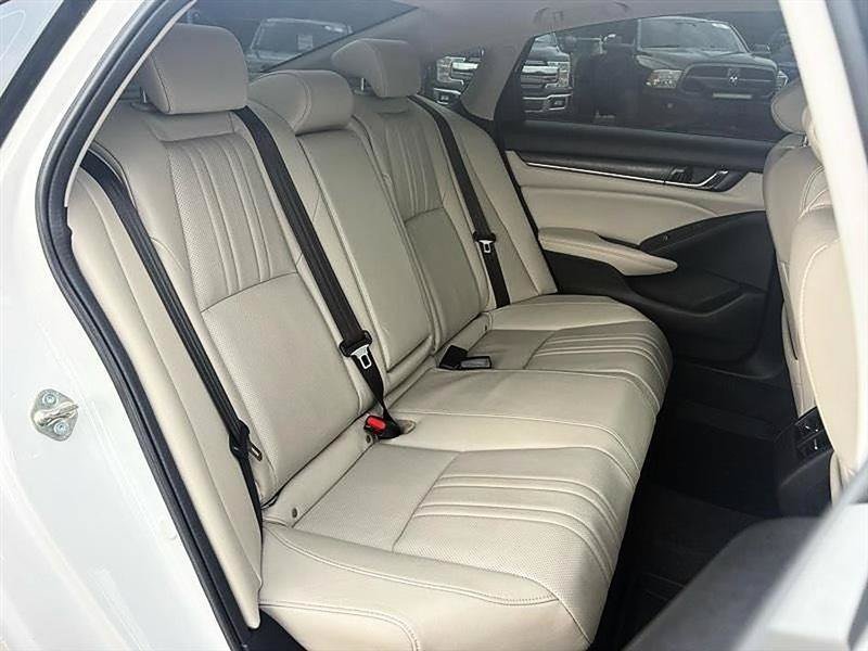 Used 2020 Honda Accord Touring image 49