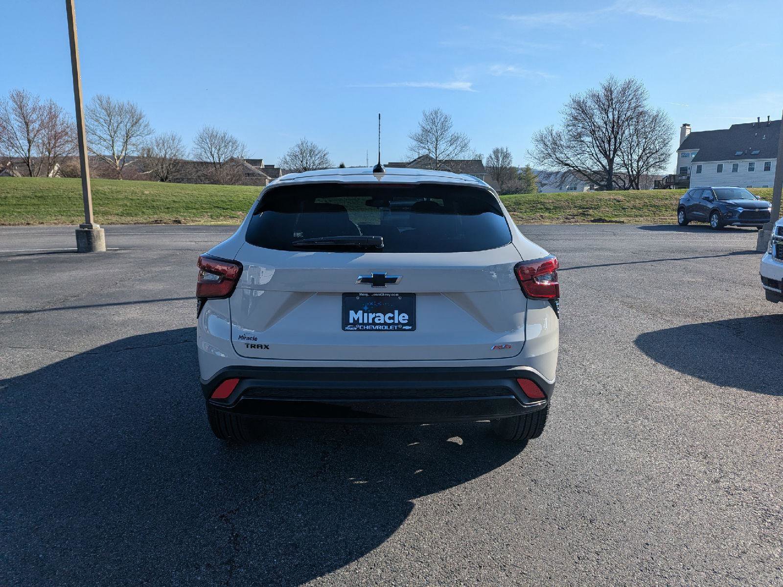 New 2026 Chevrolet Trax RS image 8