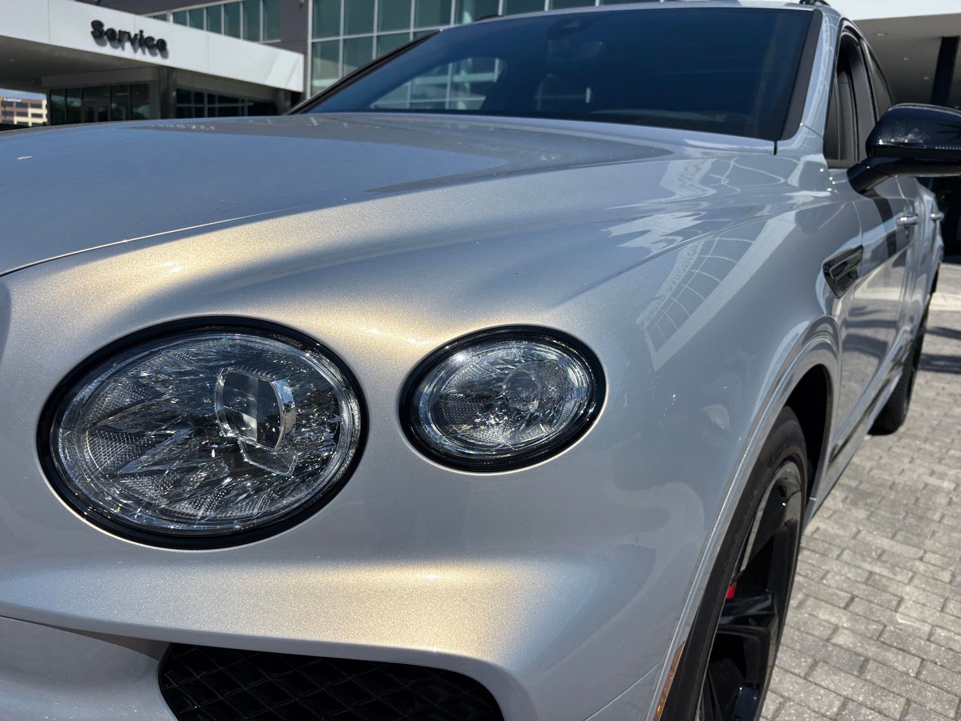 New 2025 Bentley Bentayga image 38
