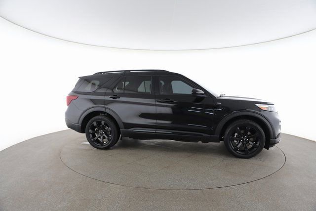 Used 2023 Ford Explorer ST-Line w/ Class IV Trailer Tow Package image 23