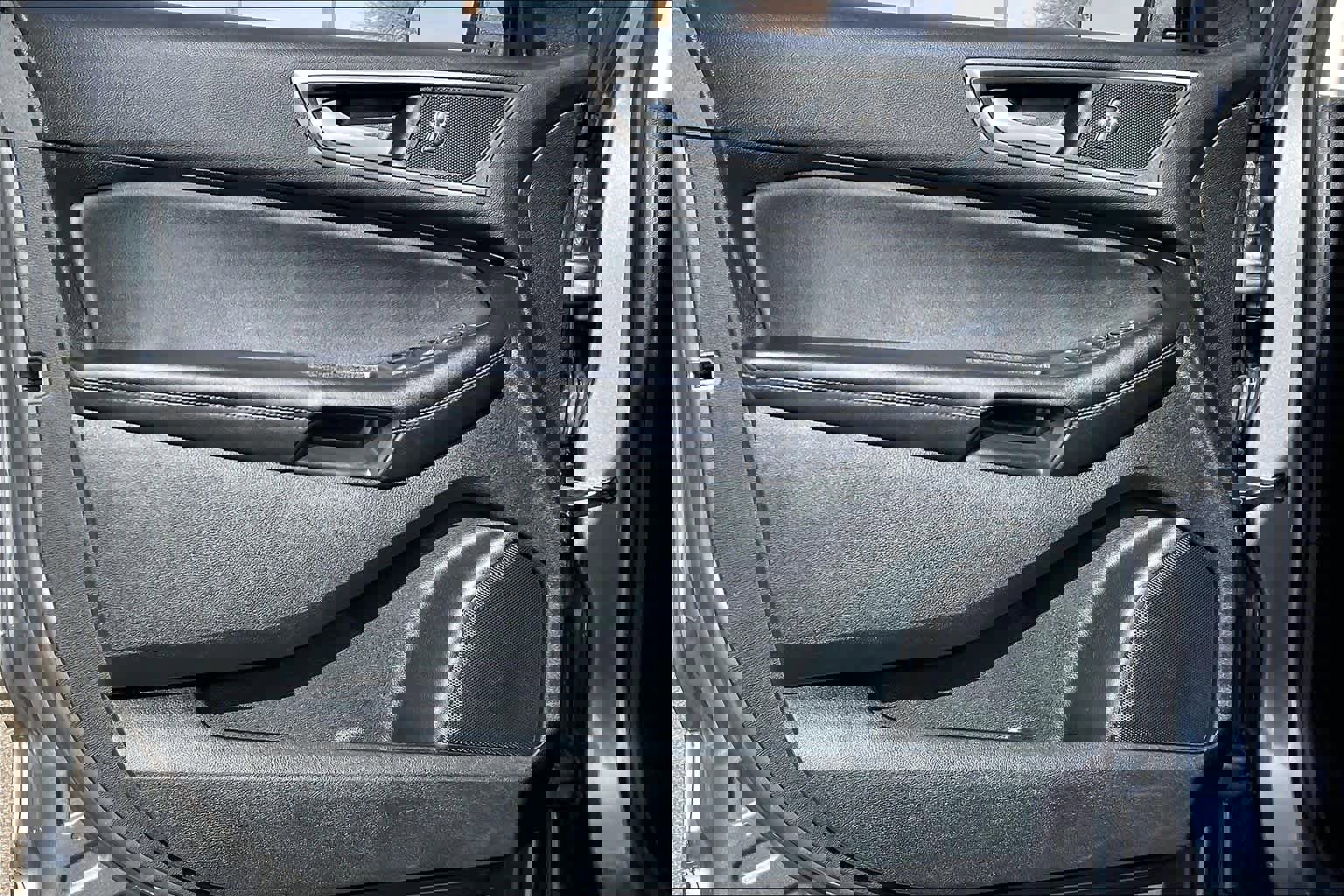 Used 2024 Ford Edge SEL image 21